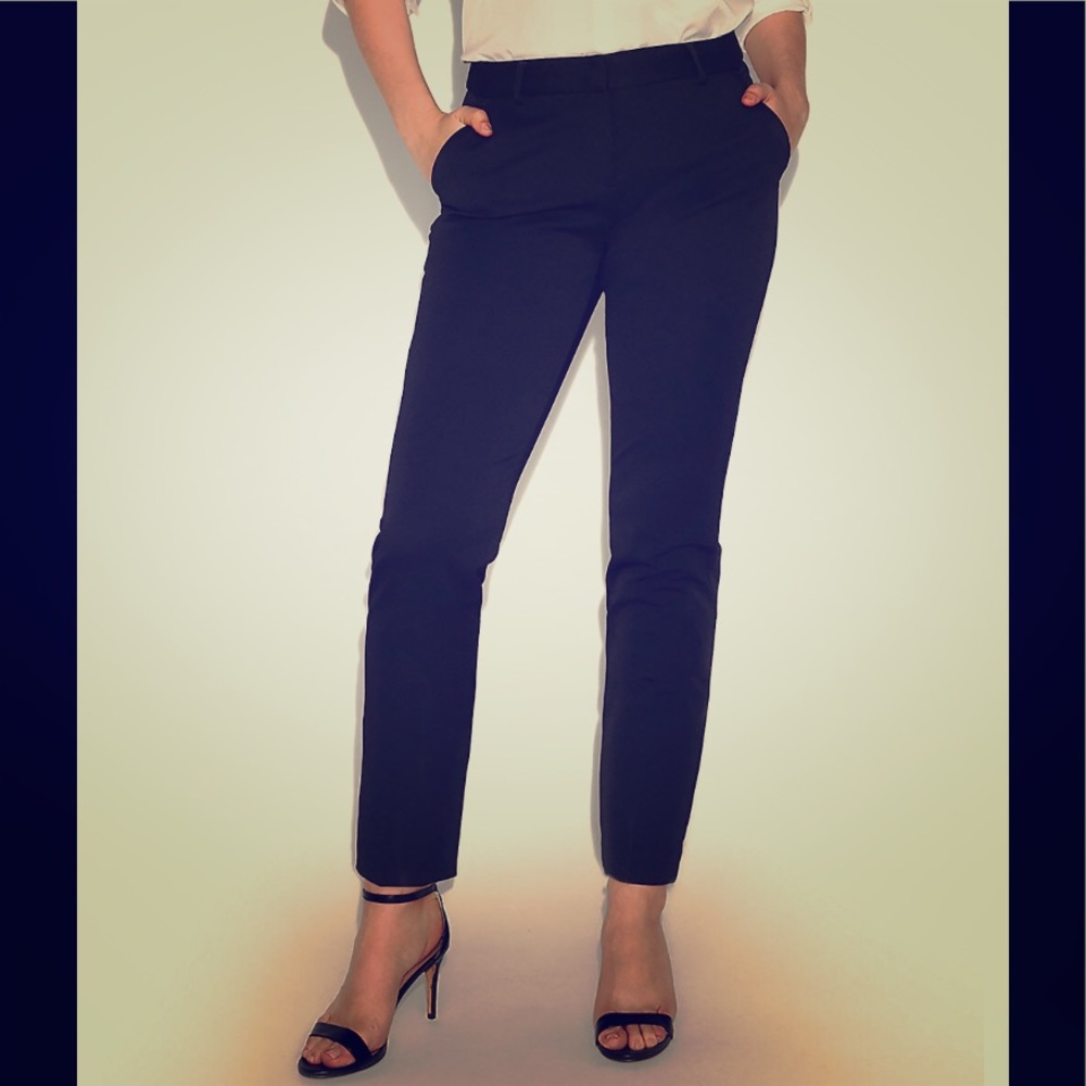 Never worn! Columnist Express ankle pant